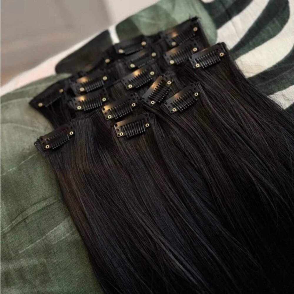 HUMAN HAIR BLEND 24 In Black Clip in Hair Extensions Straight Beautiful Hair